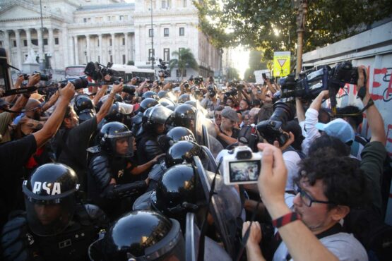 Defender el periodismo