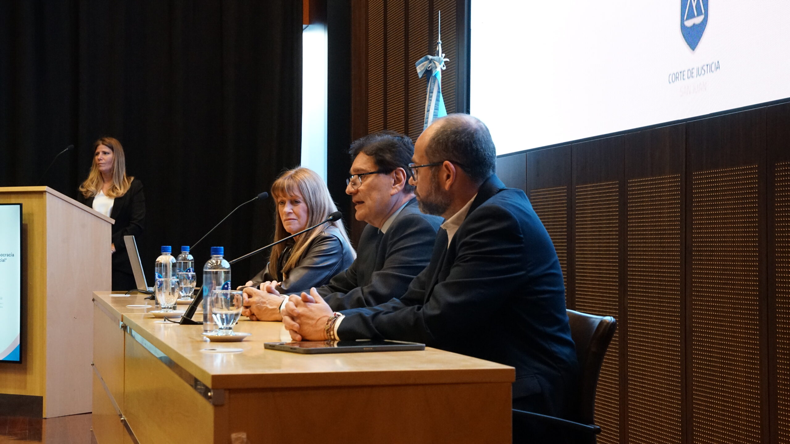 El periodismo y la Justicia relanzan su vínculo institucional